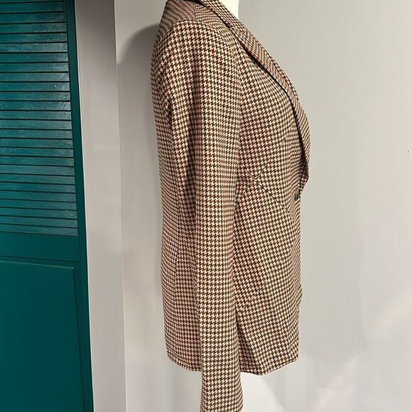 TAHARI NWT Peak Lapel neutral pattern blazer - 2 ($120) - Picture 8 of 12